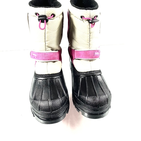 Totes - Picture 7 of 13